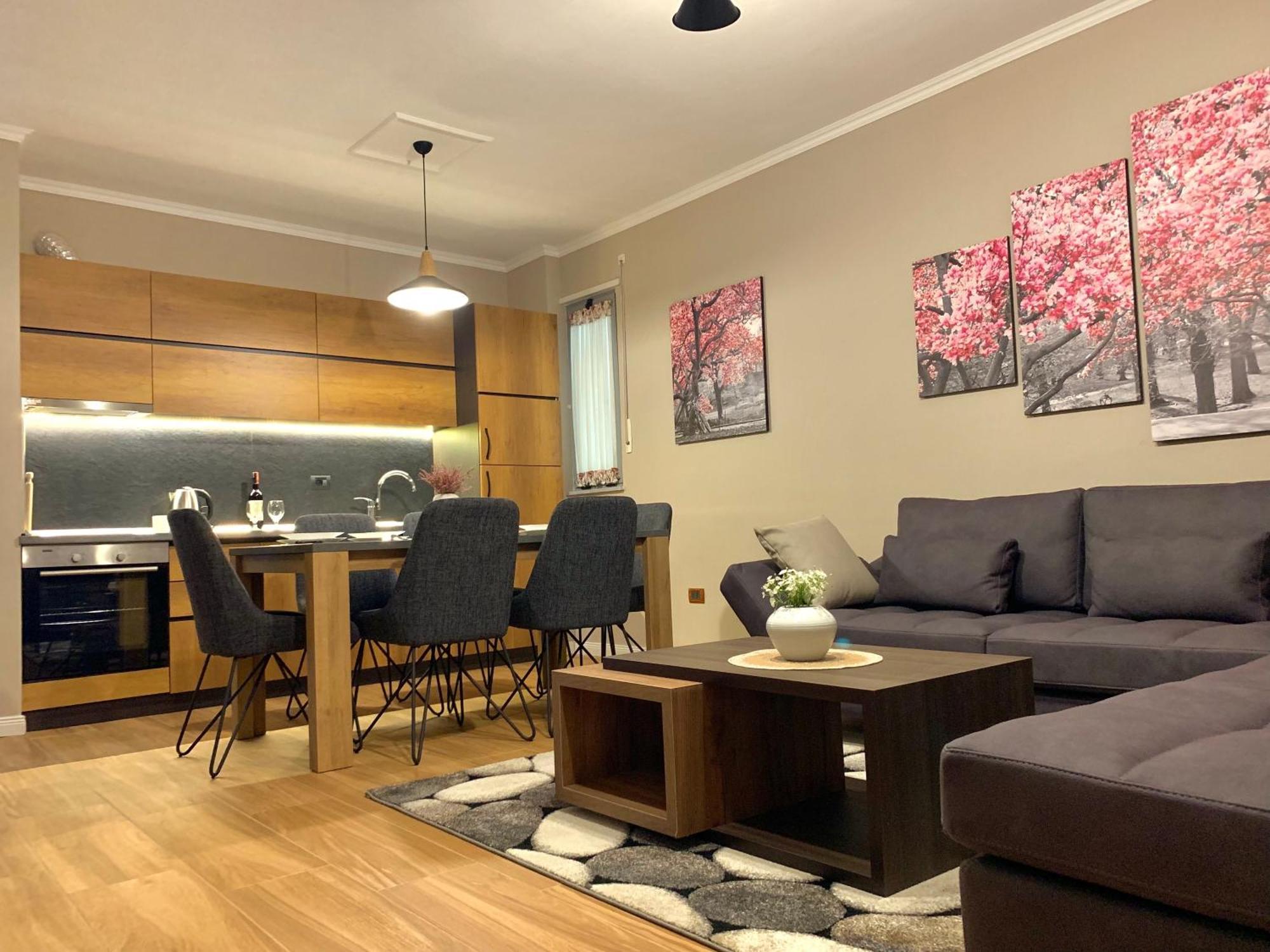 Eka Luxury Apartments Durrës Esterno foto