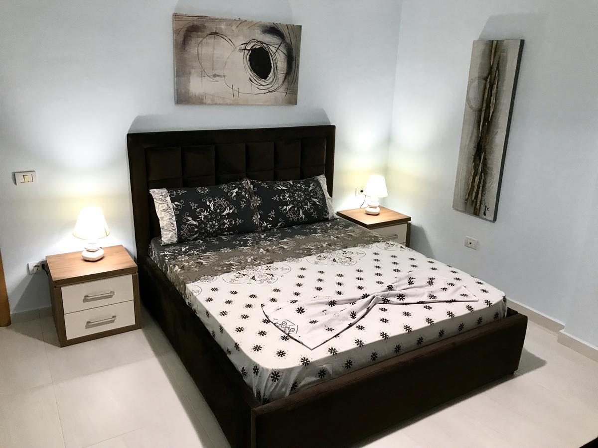 Eka Luxury Apartments Durrës Esterno foto